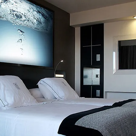Hotel Daniya 4*